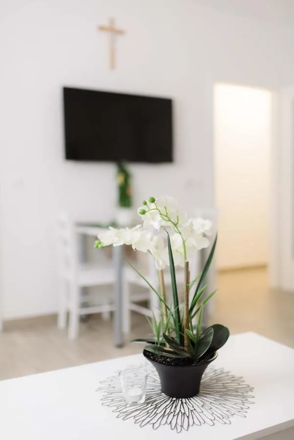 Ruza Apartmani Zadar Croatia
